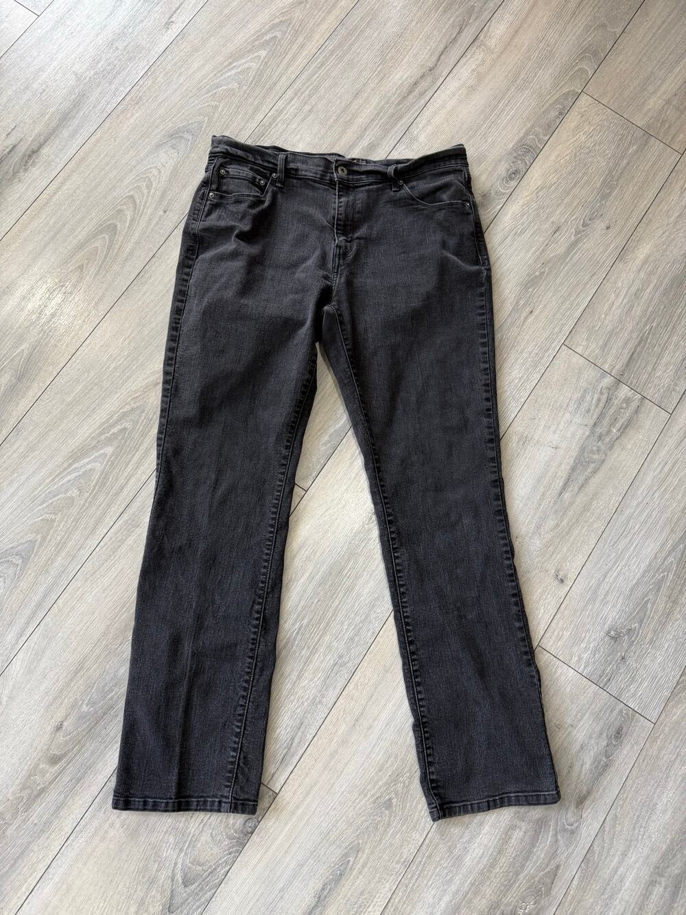 Levi’s 505 Straight Leg Black Jeans Women’s Size 12 Mid Rise Stretch Denim